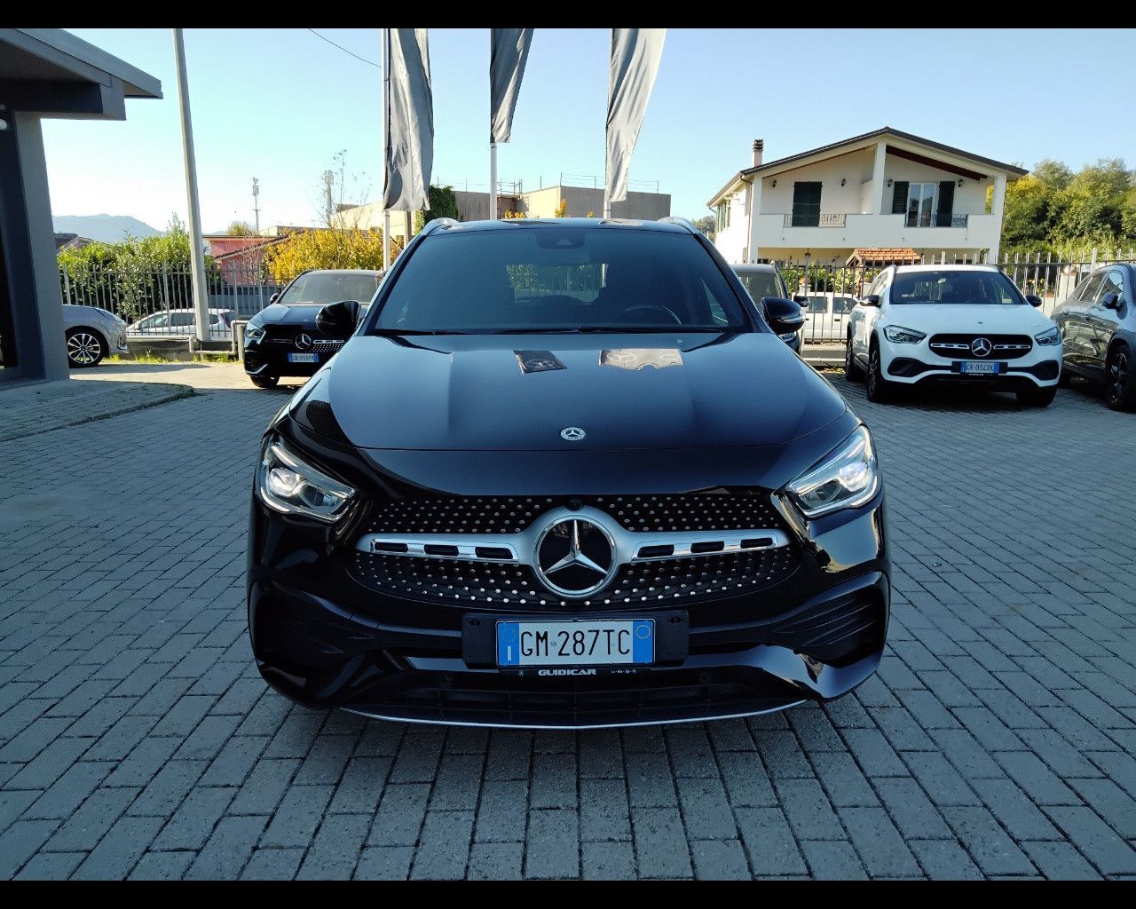 Mercedes-Benz GLA-H247 2020 - GLA 200 d Premium  imagem 2