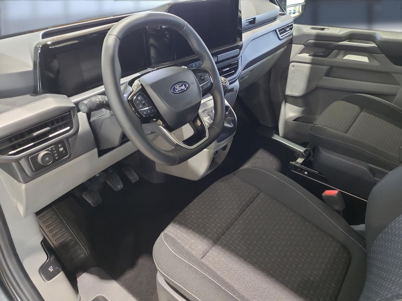 Ford Tourneo Custom - Bild 9