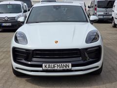 Fahrzeugabbildung Macan El. Panodach Navi Leder Soundsystem LED Dy