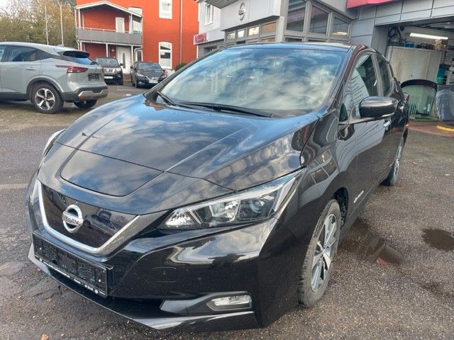 Nissan Leaf 40kwh Acenta SHZ,Ganzjahresr