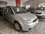 Ford Fiesta 1.4 Benz Servosterzo A/C - Ford Fiesta aus 2002: 1.4