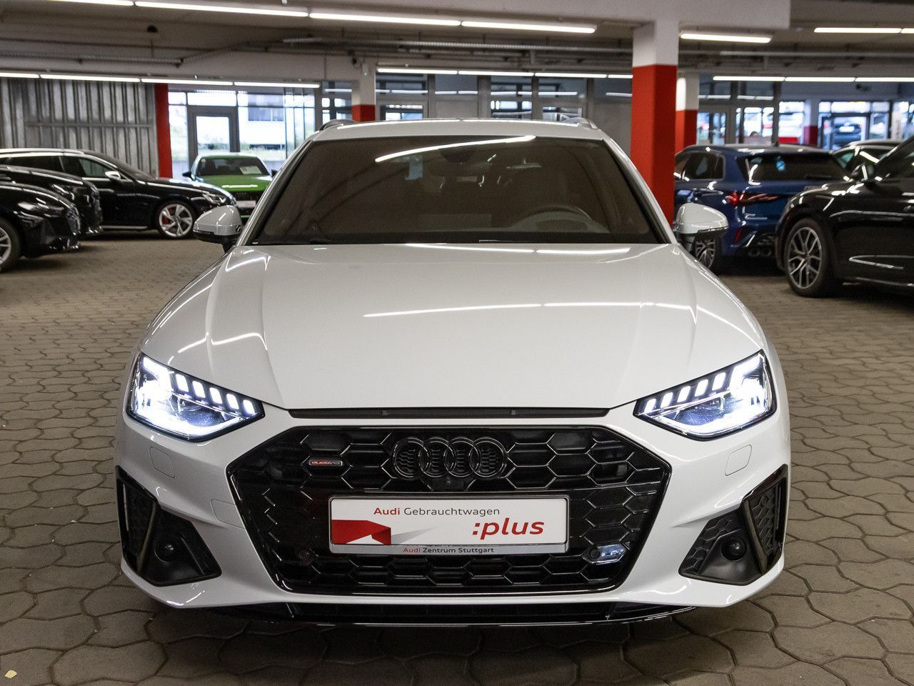 Audi A4 Avant 40 TFSI quattro S line Matrix B&O 360° foto 9