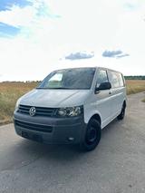 Volkswagen VW Bus Transporter T5 Facelift 2,0TDI 140P... - Volkswagen T2 mit Diesel-Antrieb