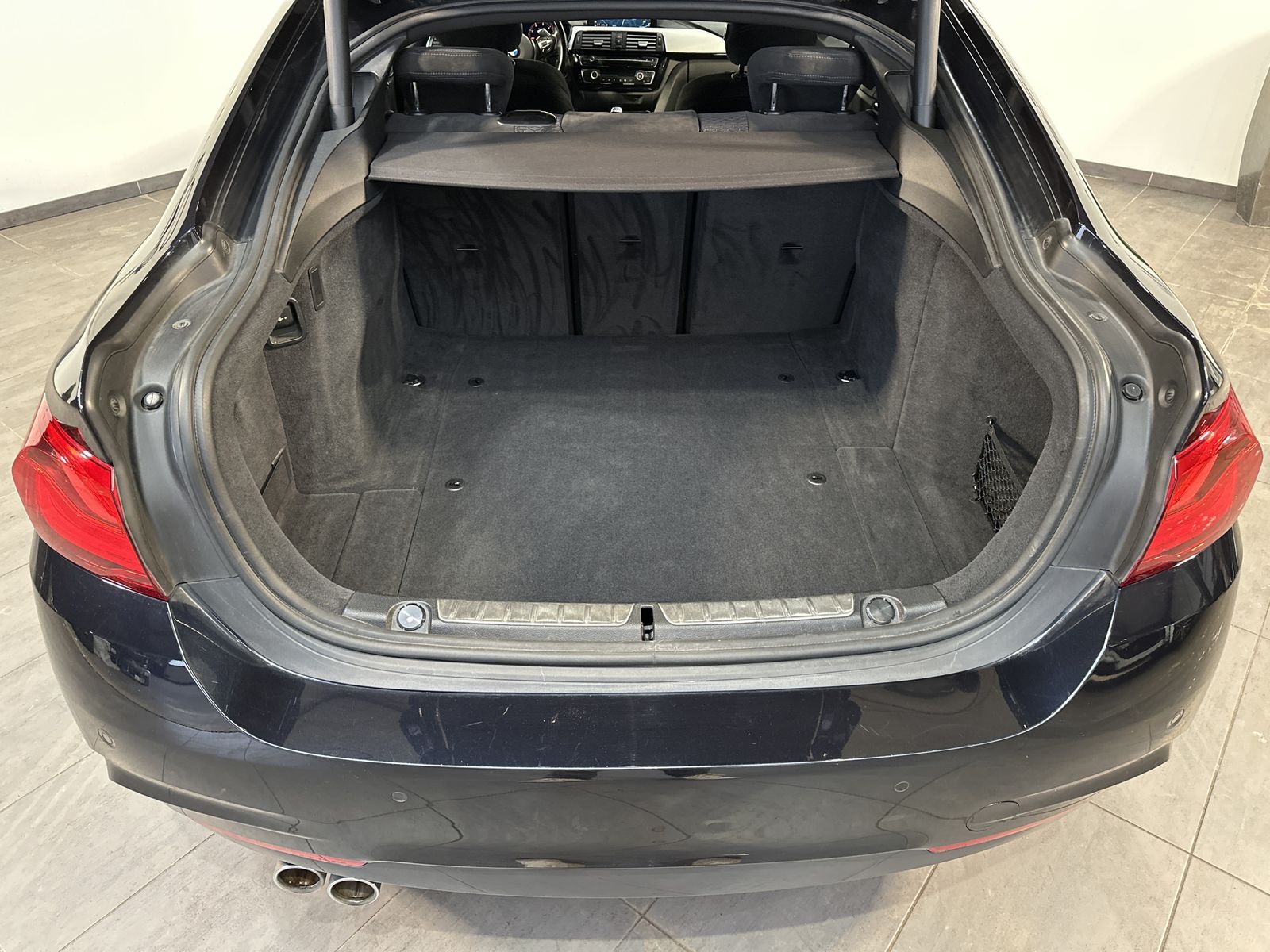 Fahrzeugabbildung BMW 435d Gran Coupé xDrive M-Sport NAV+LED+AHK+KAM+H