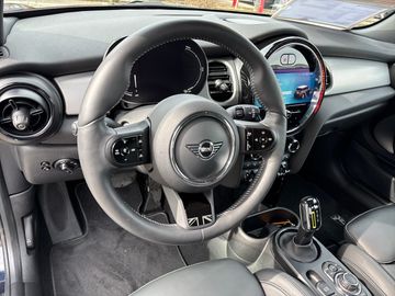 MINI Cooper SE DAB LED RFK Navi Komfortzg. ACC Shz