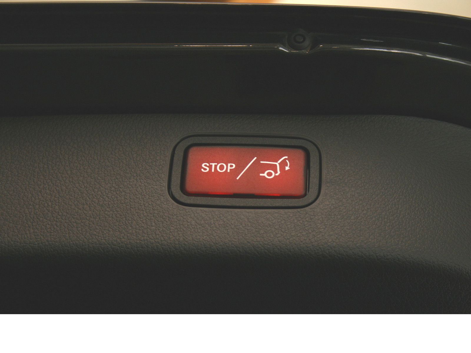 Fahrzeugabbildung Mercedes-Benz C 200 Td AMG *Burmester*Distronic*Night*Memory