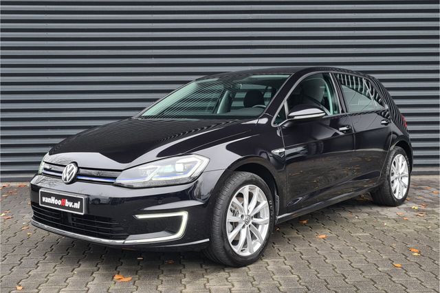 Volkswagen Golf e-Golf Adap cruise - LED - Carplay