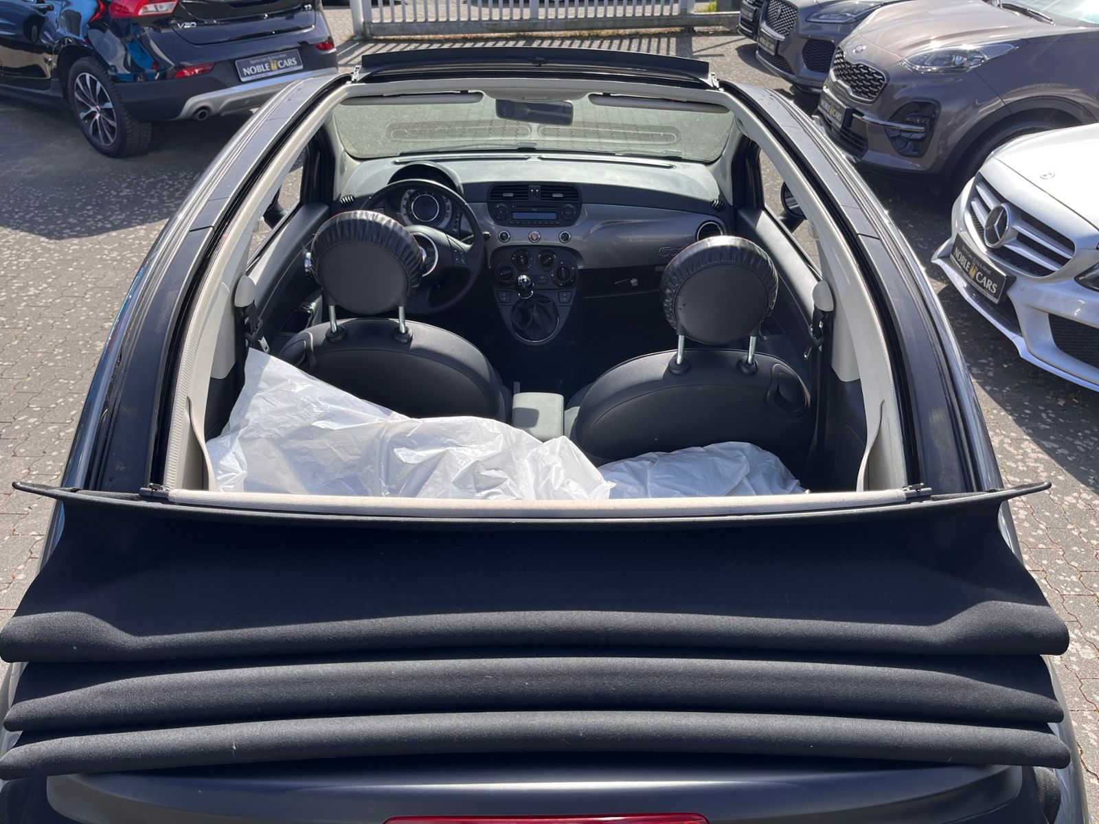 Fahrzeugabbildung Fiat 500C Lounge KLIMA ALU 8-Fach bereift