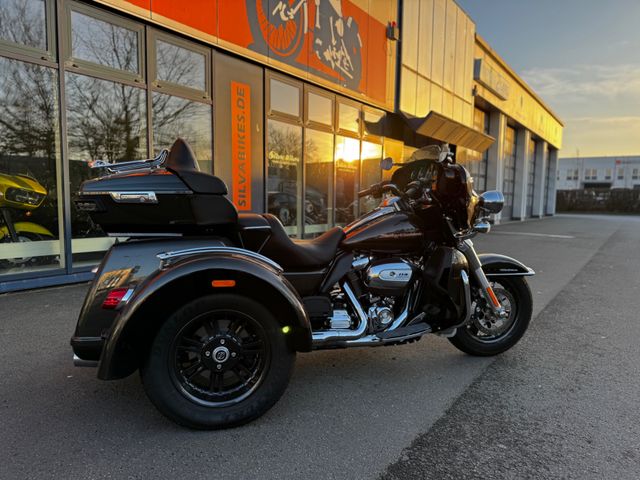 Harley-Davidson FLHTCUTG*TRIKE*TRI GLIDE ULTRA*114*PKW FÜHRERSC