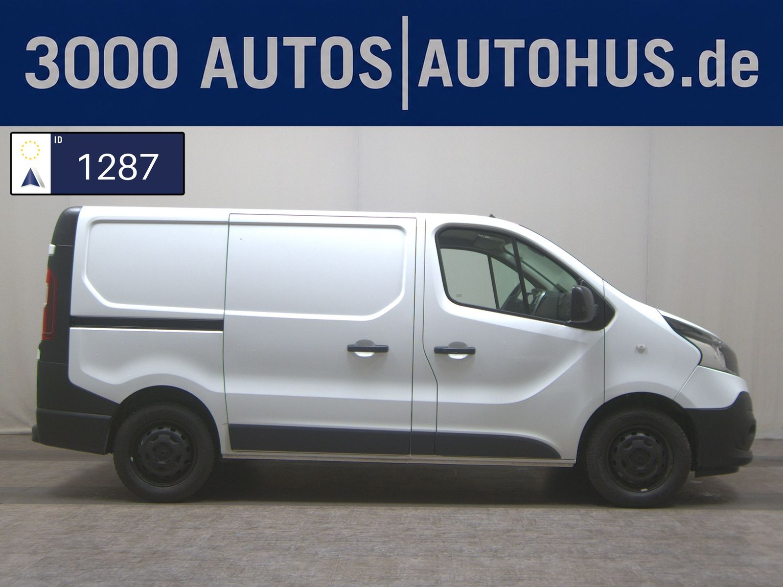 Renault Trafic L1H1 2.0 dCi 3 Sitzer Navi Klima AHK RFK
