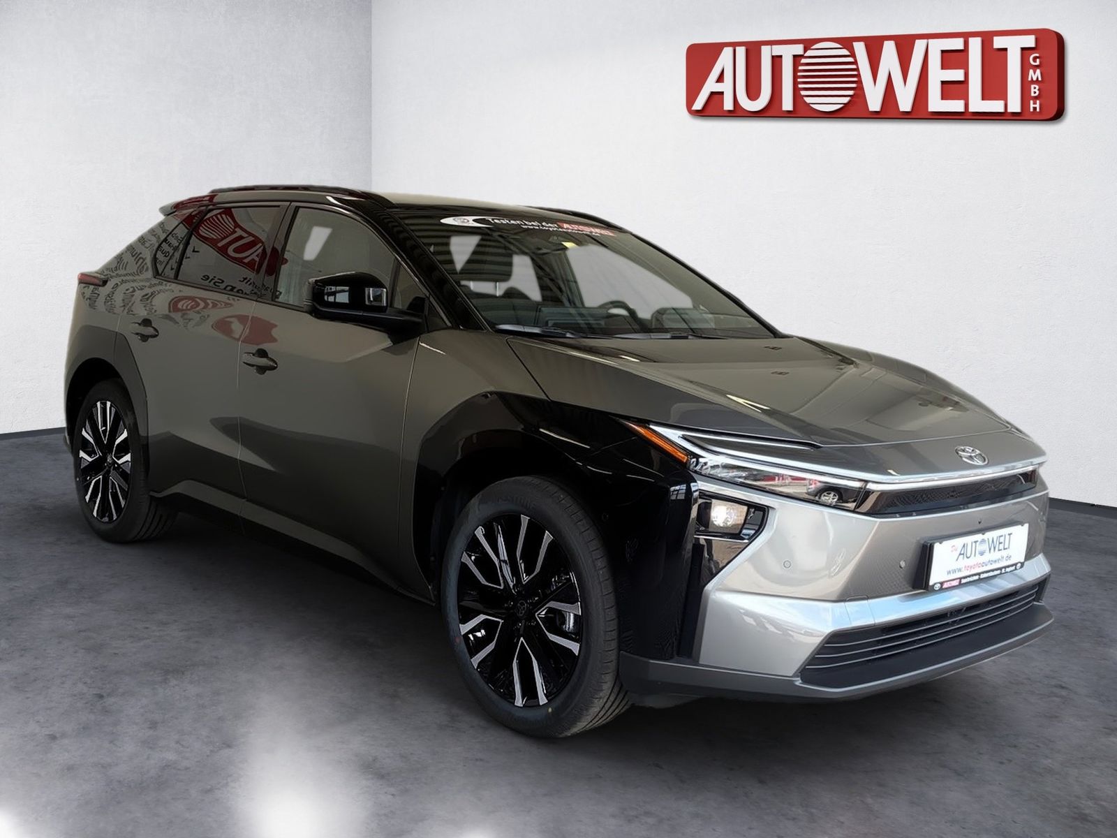 Fahrzeugabbildung Toyota bZ4X AWD Lounge 360,Kamera,LED,Navi,SHZ,ACC,PDC