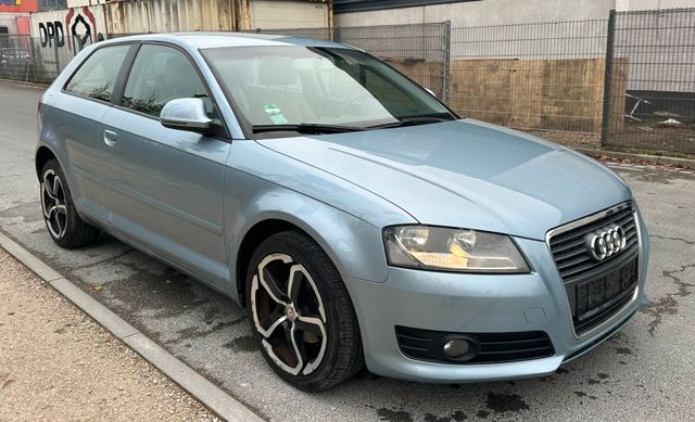 Audi A3 1.6 Attraction