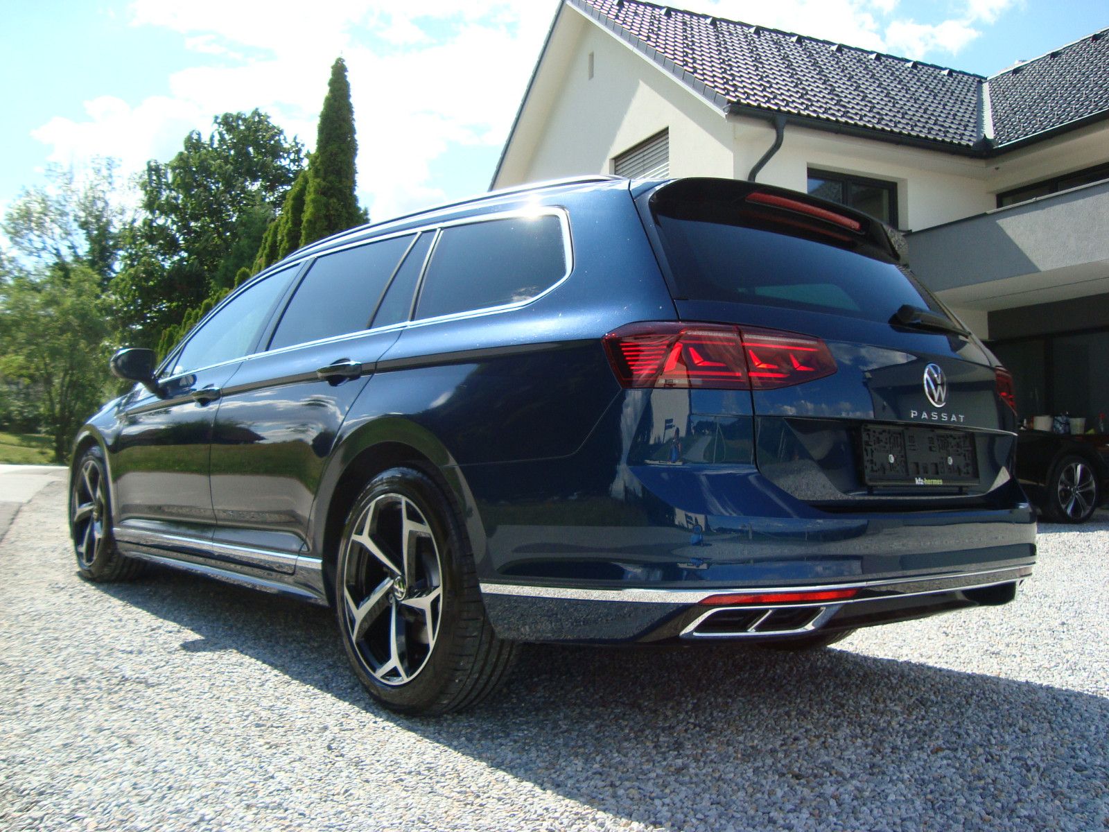Volkswagen Passat Variant 2.0 TDI DSG 3 X R-LINE IQ-Matr... imagem 2