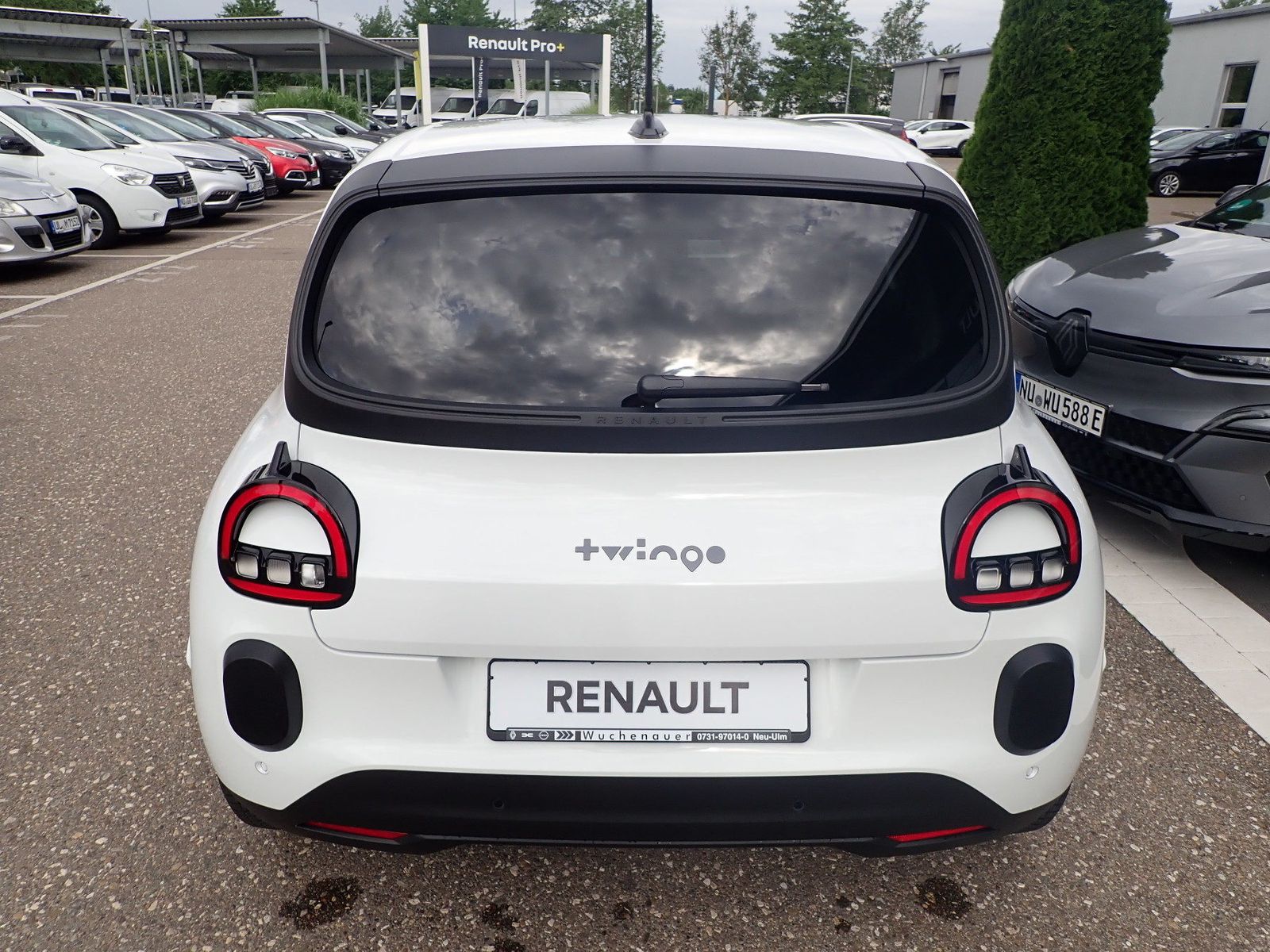 Fahrzeugabbildung Renault Twingo E-TECH elektr. Evolution 80hp Urban Range