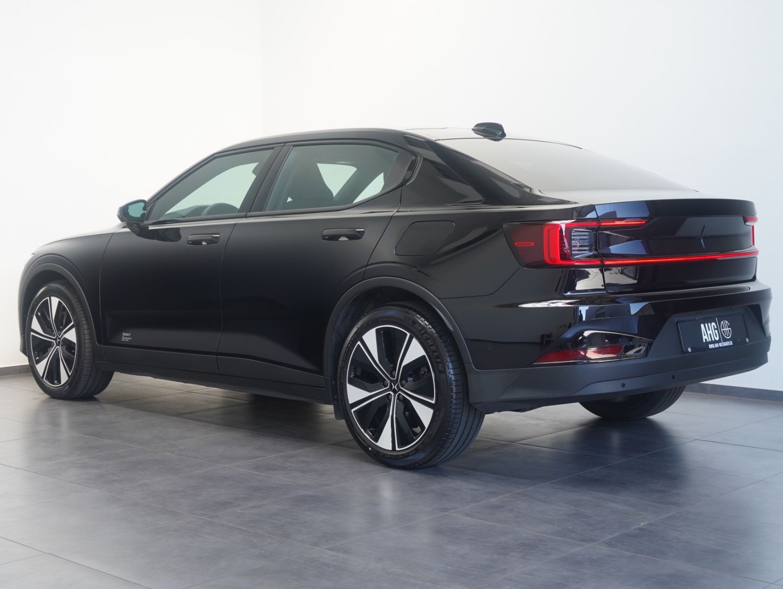 Fahrzeugabbildung Polestar 2 Standard Range Single PILOT-LITE/PLUS-PAKET