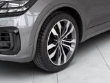 Volkswagen Touareg R Line AHK Luft Black Night 21" IQ-Matri - Volkswagen Touareg mit Benzin-Antrieb: Geländewagen