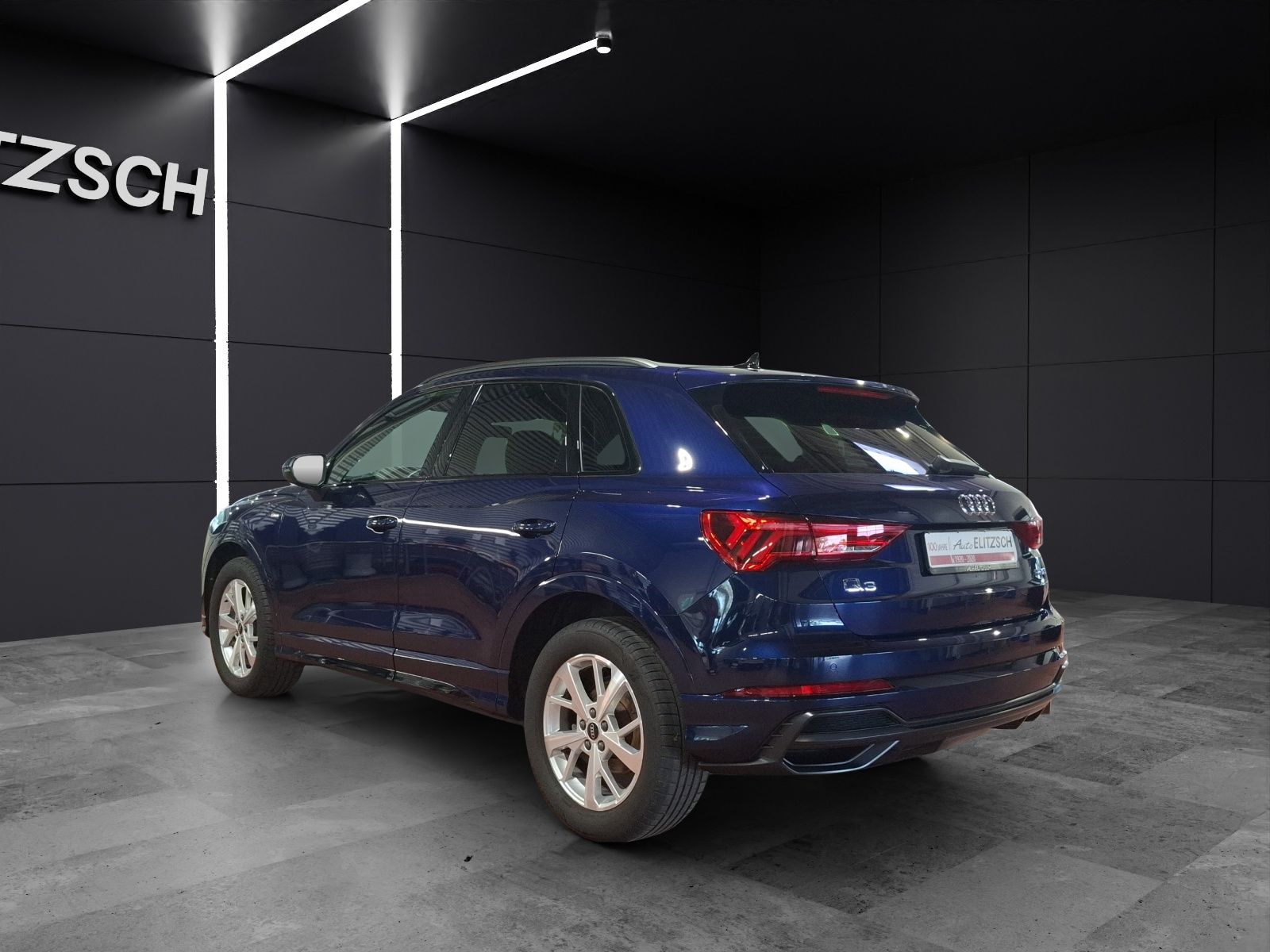 Fahrzeugabbildung Audi Q3 35 TFSI S-line S-tronic LED AVC APP ACC PDC S