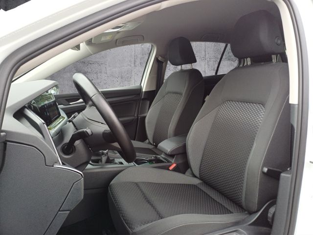 Golf 1.5 TSI Active NAVI/STANDHEIZUNG/ACC/HEAD-U