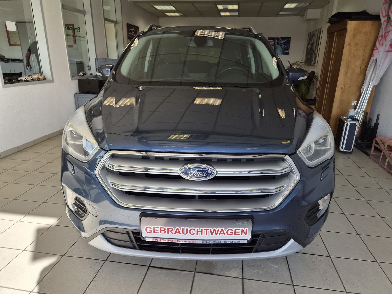Fahrzeugabbildung Ford Kuga Cool & Connect / NAVI /