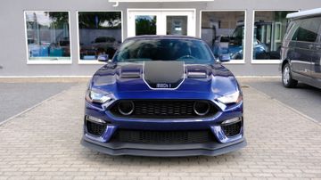 Ford Mustang - 1