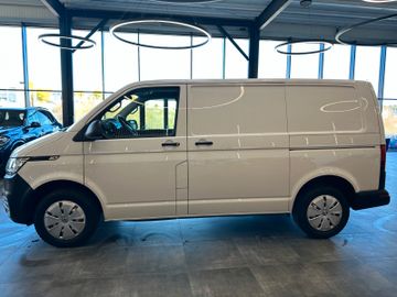 MYAUTOCENTER – Gebraucht- und Jahreswagen mit Werkstattservice in Pfaffenhofen Volkswagen T6.1 Transporter Kasten FWD *1. Hand*Kamera*Navi