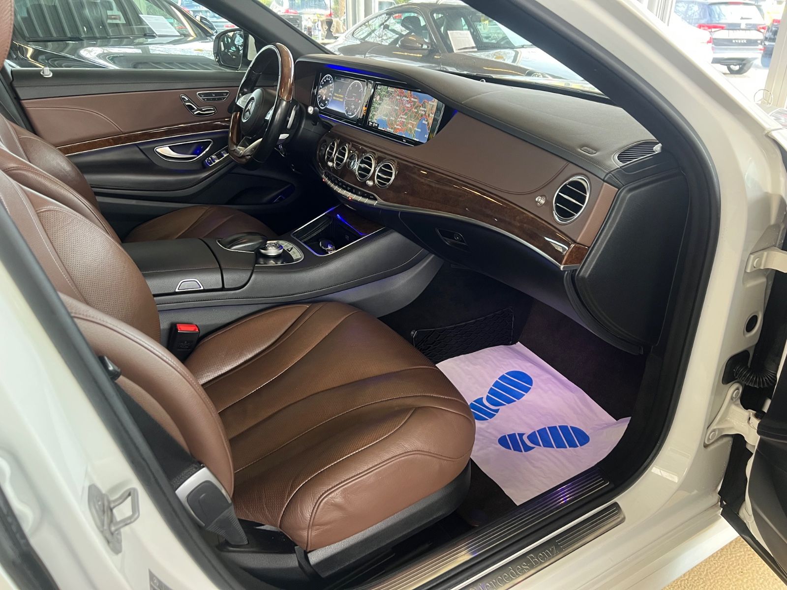 Fahrzeugabbildung Mercedes-Benz S 350 BlueTec / d AMG LINE *DIAMANT-WEIß*