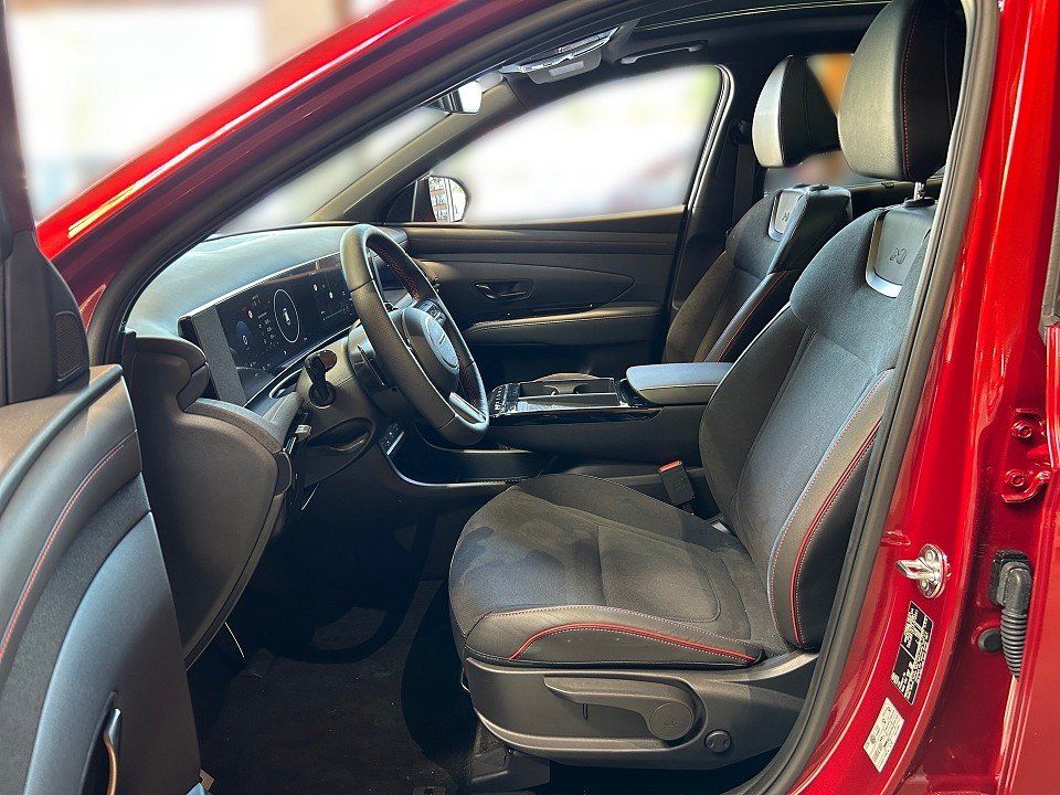 Fahrzeugabbildung Hyundai TUCSON MY25 1.6T 7DCT 2WD N LINE PANO NAV+KRELL+