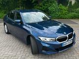 BMW 318d Aut. - *LCI*WIDESCREEN*HUD*KAMERA*SHZ*HIFI 