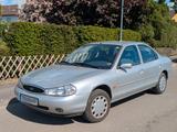 Ford Mondeo 1.8 16V GLX GLX - Ford Mondeo: Glx