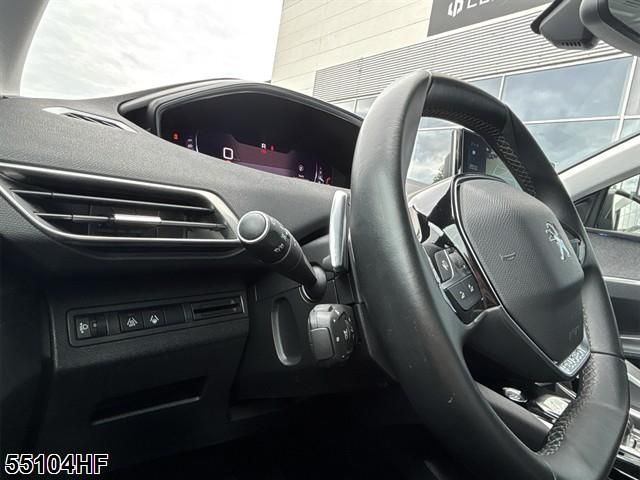 Fahrzeugabbildung Peugeot 3008 Allure Pack SHZ+NAVI+LED+CARPLAY