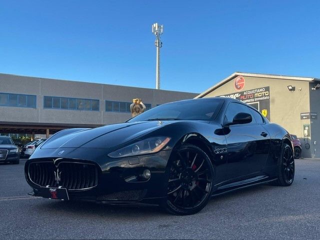 Maserati GranTurismo 4.7 V8 MC Stradale cambio c