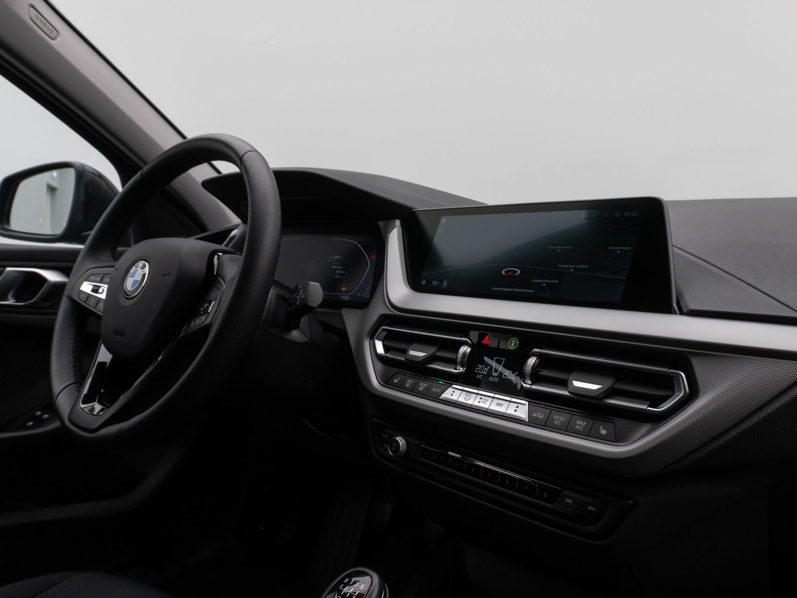 Fahrzeugabbildung BMW 118i PDC DAB CockPitPro AHKFernlichtassistent