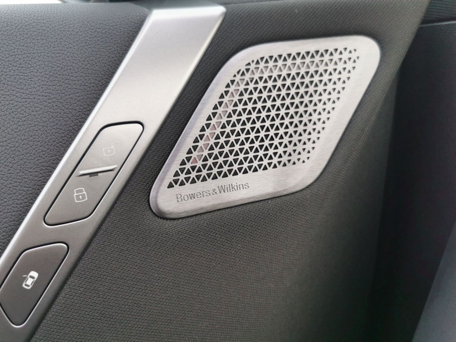 BMW iX - Bild 14