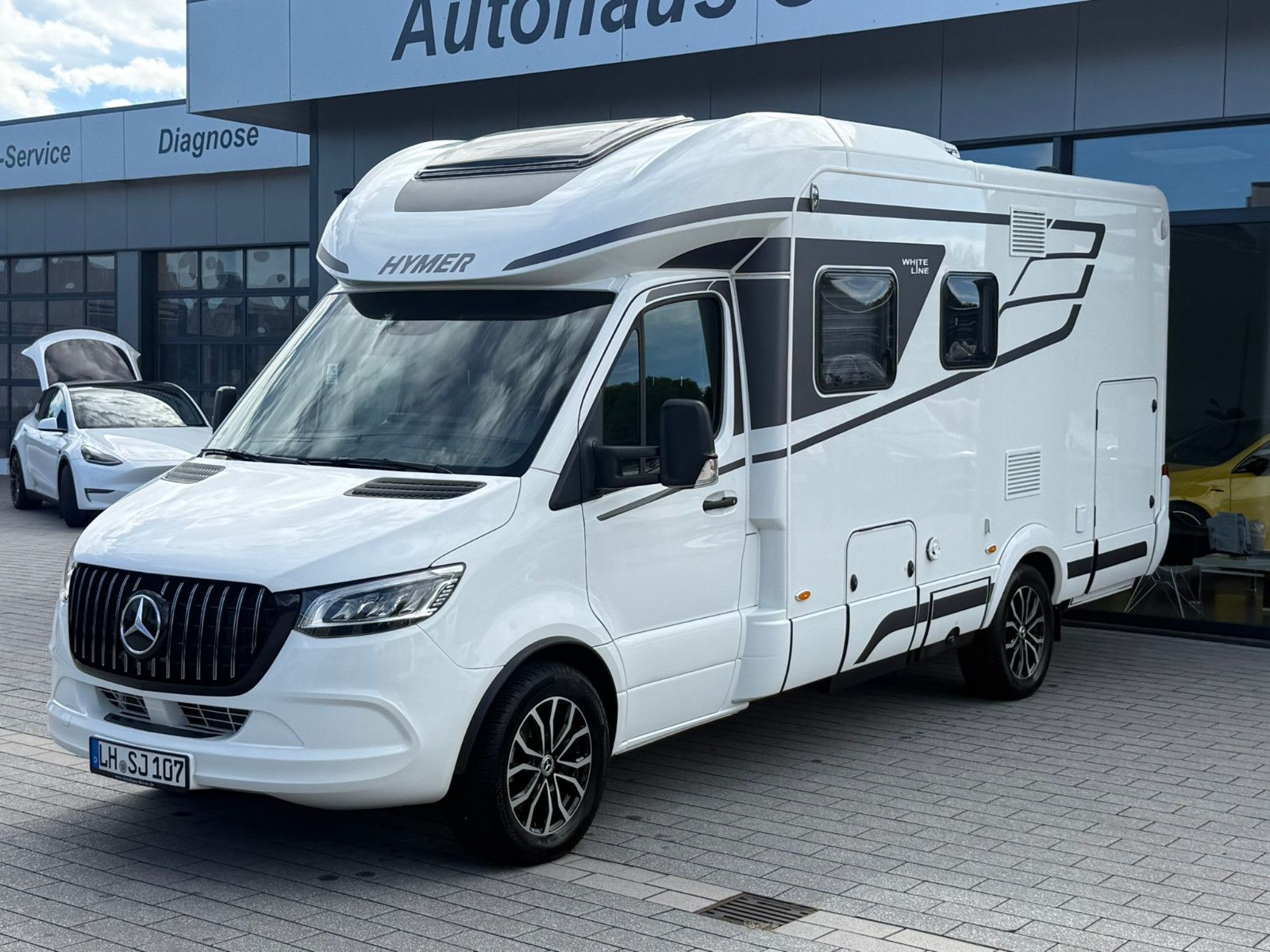 Fahrzeugabbildung HYMER / ERIBA / HYMERCAR BMC 550 T  White  Line