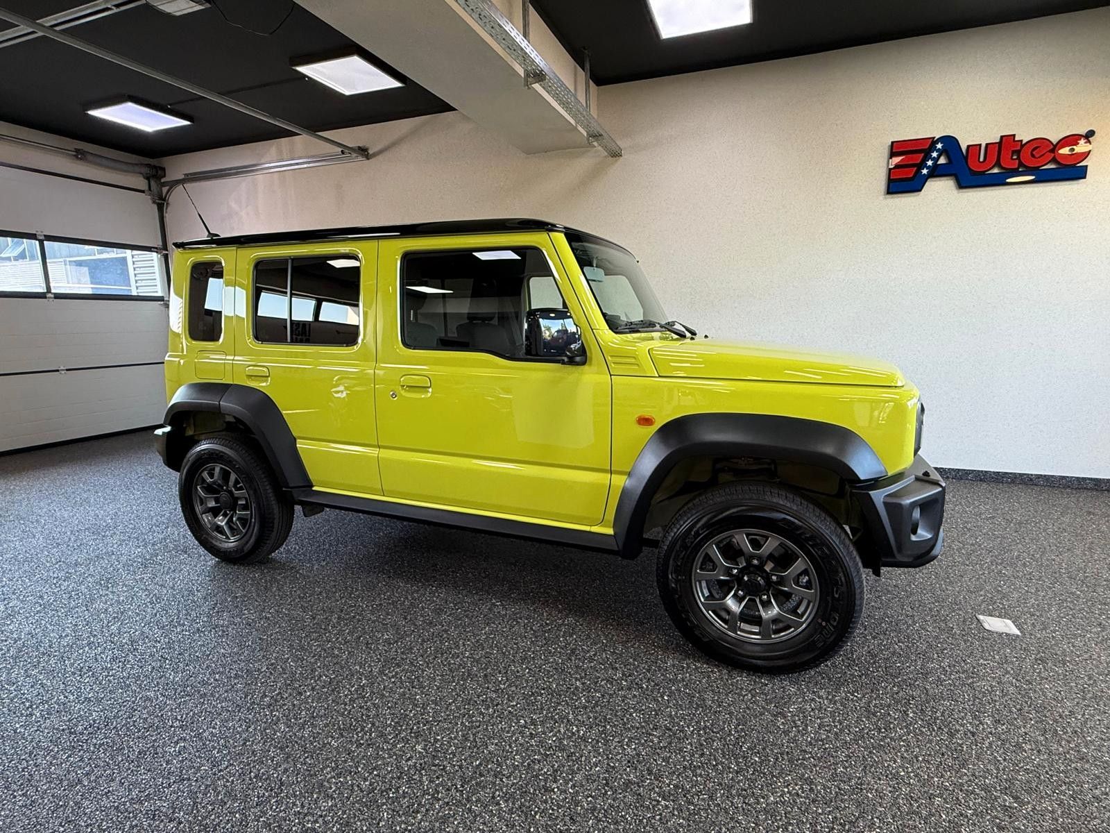 Fahrzeugabbildung Suzuki Jimmy GLX 4-TÜRER AUTOMATIK