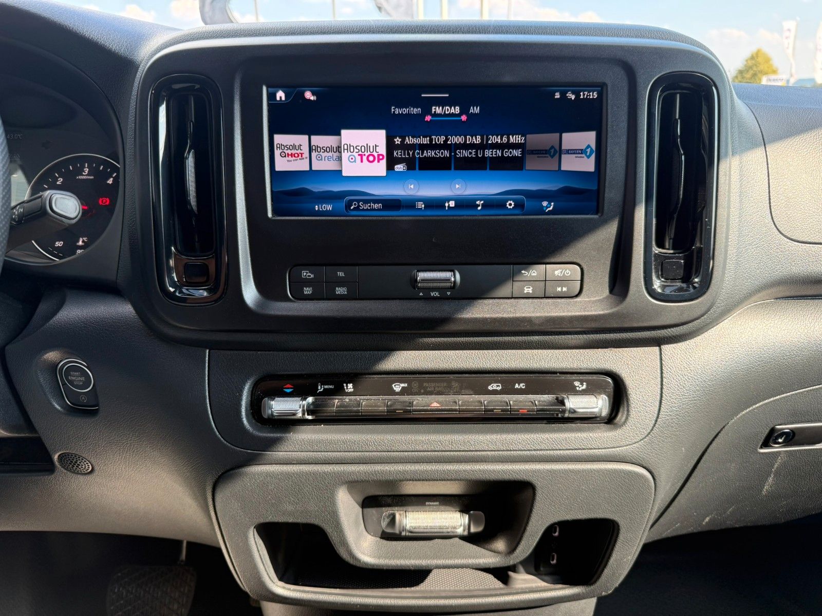 Fahrzeugabbildung Mercedes-Benz Vito 116 CDI 9G Klima Kamera SHZ