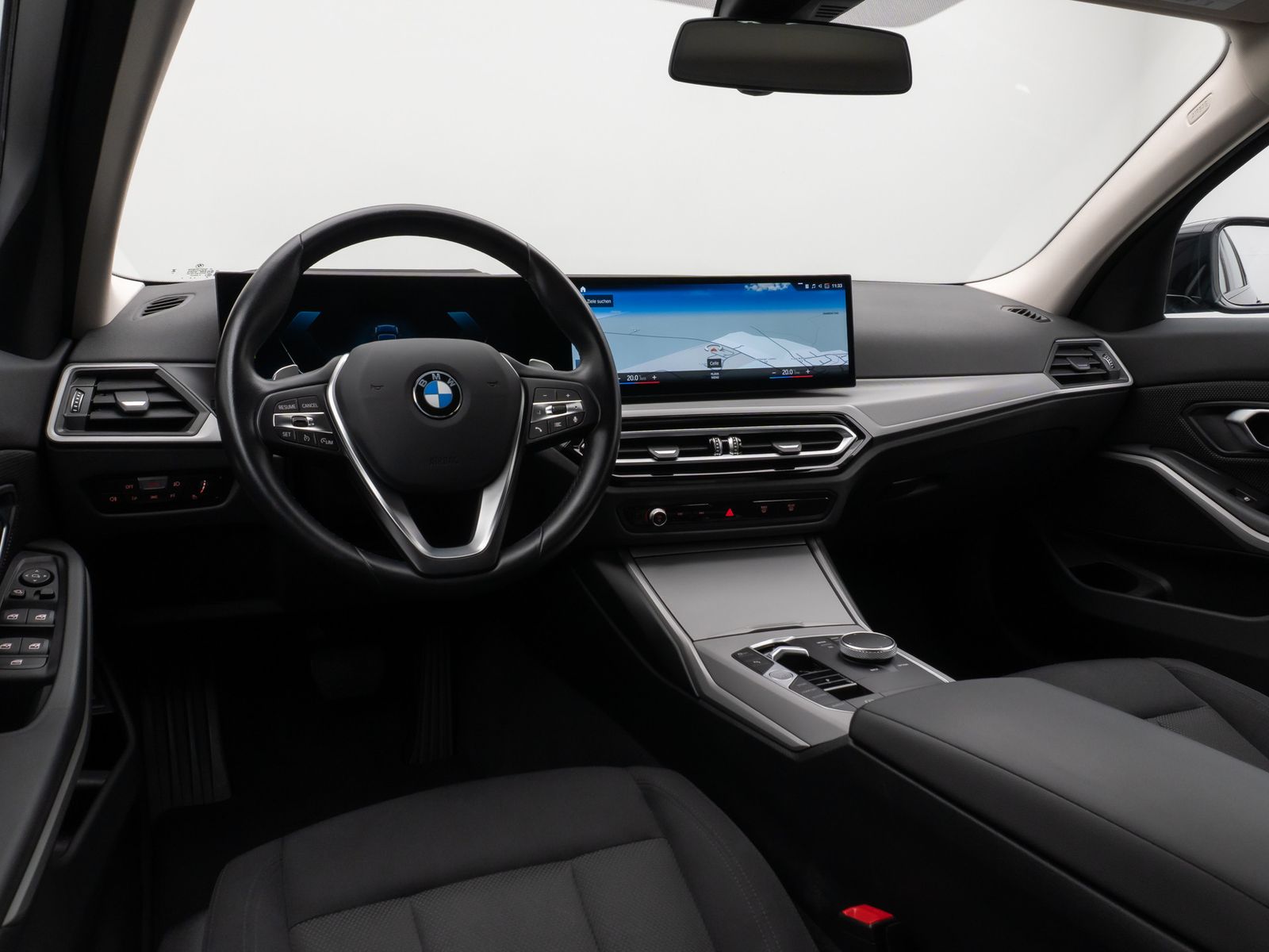 Fahrzeugabbildung BMW 320d HUD DAB CockPitPro Geschwindigkeitsr Sport