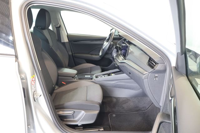 Skoda Octavia 2.0 TDI Ambition AID+ACC+KEY+LED+STDHZG
