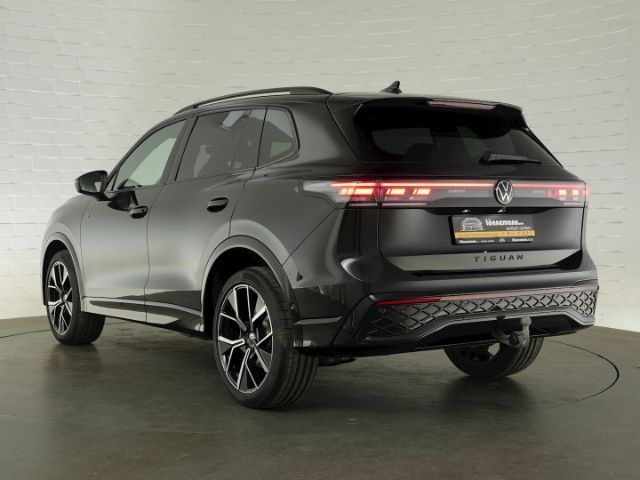 Tiguan R-LINE TSI DSG 4MOTION+AHK+MATRIX LED+NAV