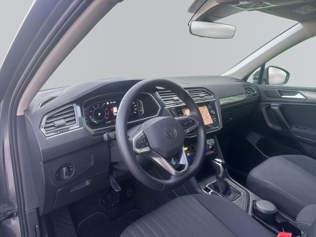 Tiguan Allspace 1.5 TSI DSG 7-SITZE+LED+NAVI+AHK