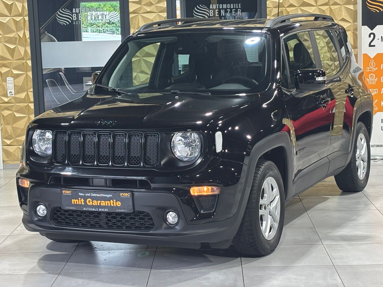 Fahrzeugabbildung Jeep Renegade Longitude//AMBIENTE/APPLE