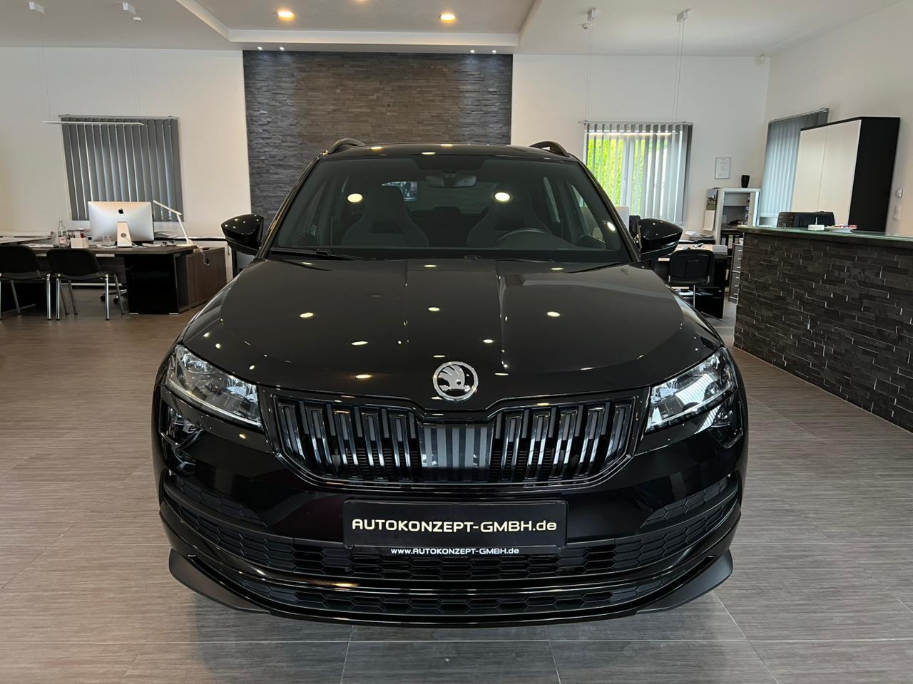 Skoda KAROQ 1.5TSI*DSG*SPORTLINE*NAV*MATR*DIGI*19"1-HA