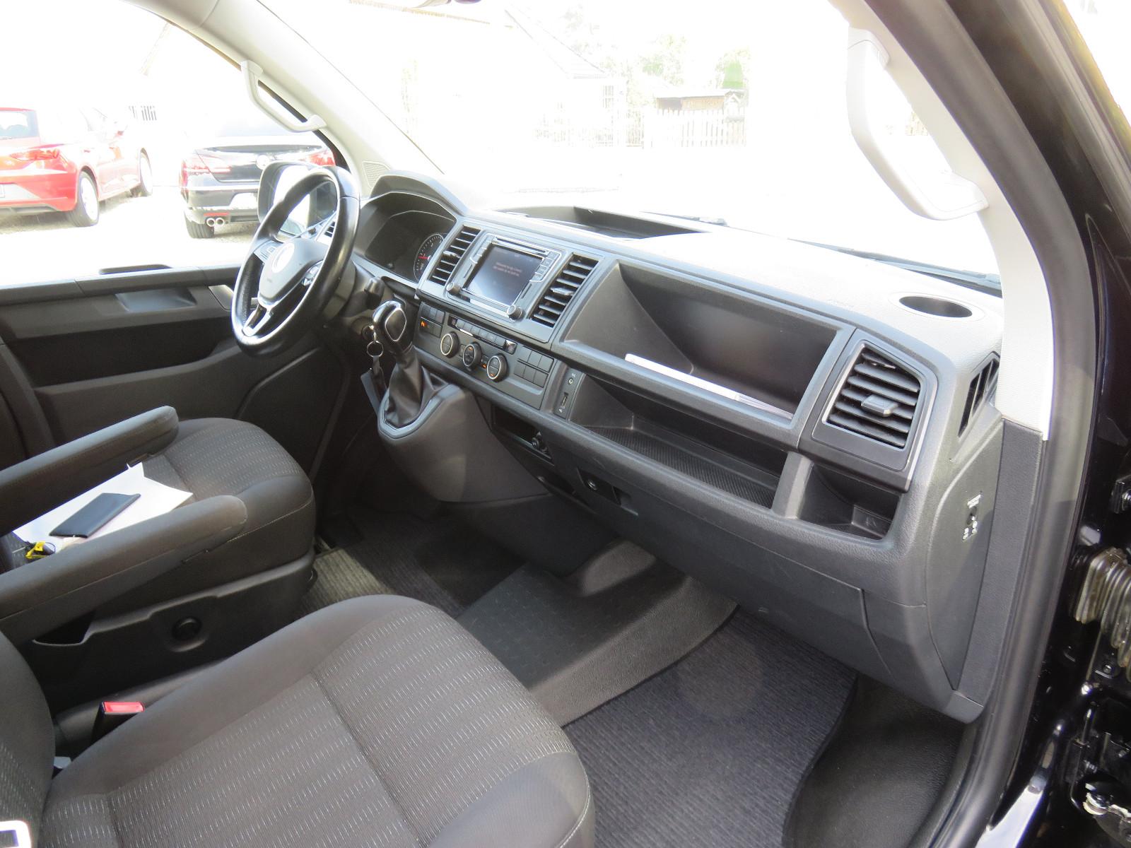 Volkswagen T6 2.0 TDI DSG Caravelle Comfortline LED