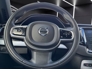 Volvo XC90 - 10