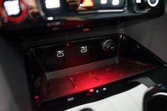 AUDI SQ5 TFSI | Pano | Carbon | Tech pro | HuD | B&O AUDI SQ5 TFSI | Pano | Carbon | Tech pro | HuD | B&O