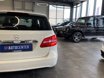 Mercedes-Benz B 180 *Kamera*Klima*Unfallfrei*