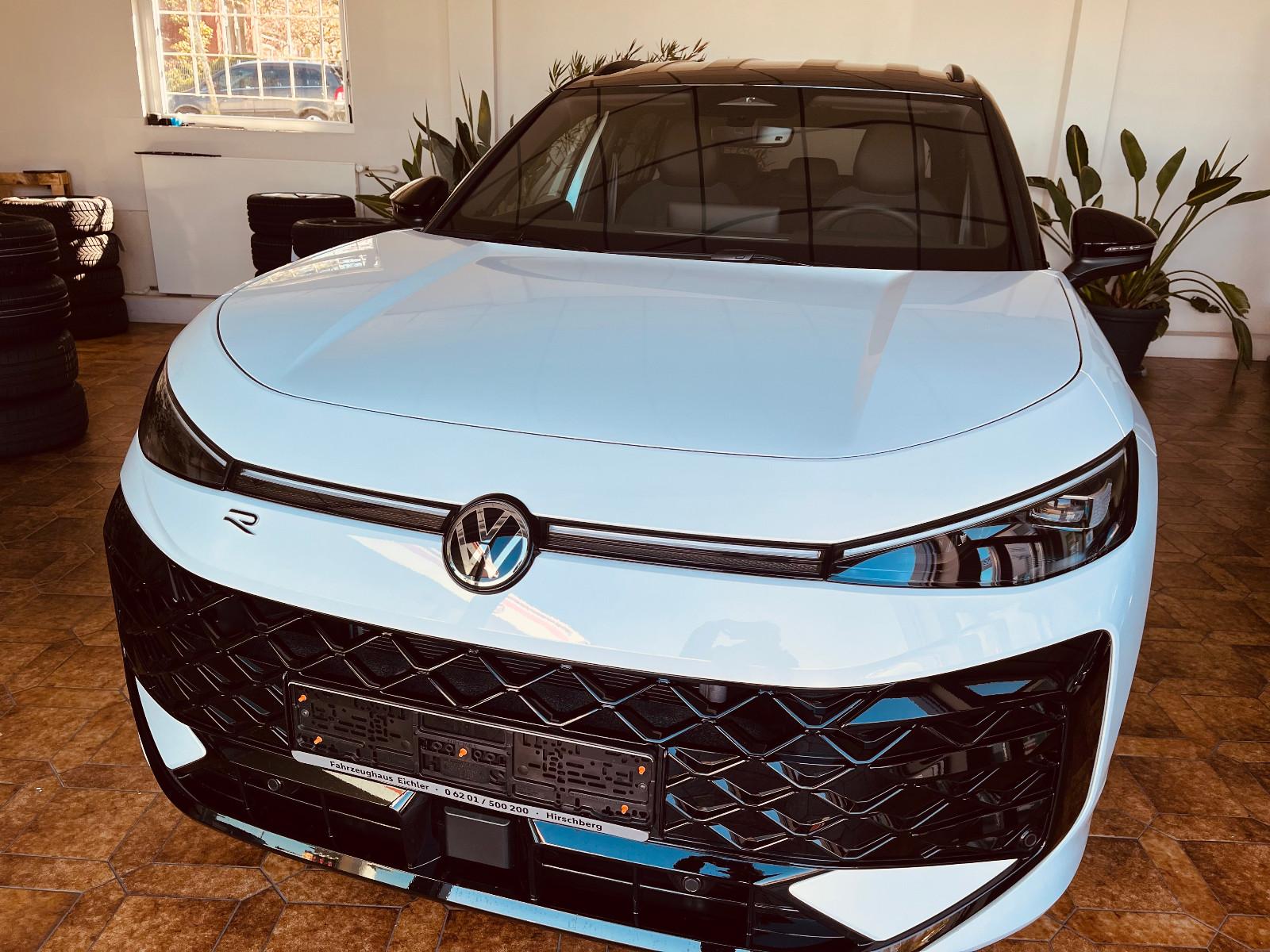 Volkswagen T-Roc 1.5 eTSI 110 kW R-Line*NEUES MODELL*AHK*