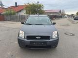 Ford Fusion Trend - Ford Fusion Trend mit Benzin-Antrieb