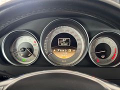 MERCEDES-BENZ C 350 CGI BlueEfficiency /AMG/Panorama/HarmanKar