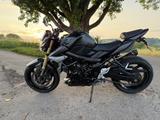 Suzuki GSR 750 - Offers matching your search criteria